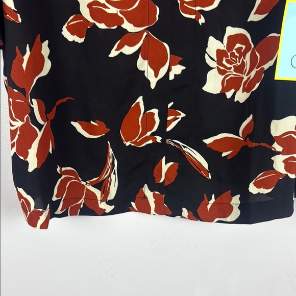 CeCe Floral Black and Orange 3/4 Flare Sleeve Tie Front Blouse - Picture 5 of 10